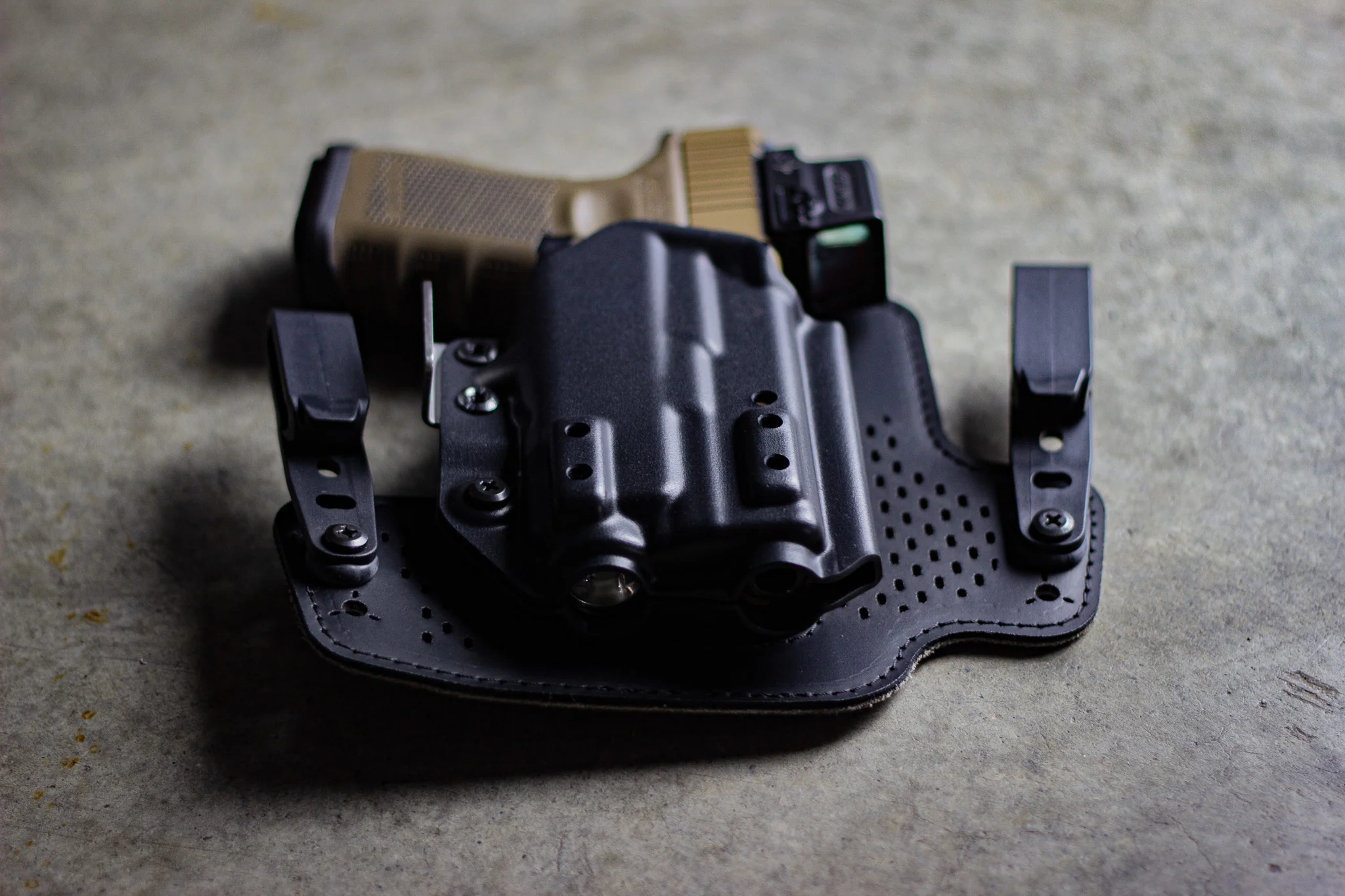 Gradient™ Hybrid IWB for Glock 17/47/49 - Image 3